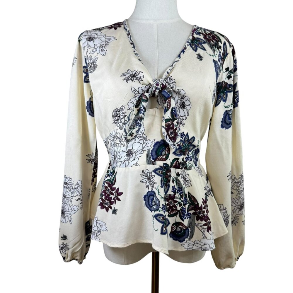Gypsy Love Bohemian Floral Keyhole Blouse Medium Tie Front Bell Sleeve